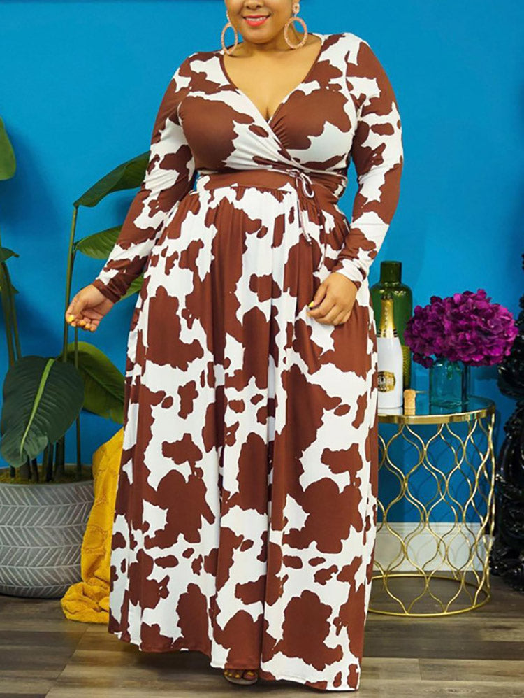 Cow Print Maxi Dress with V-Neck and Long Sleeves - View 7 | Lwiis