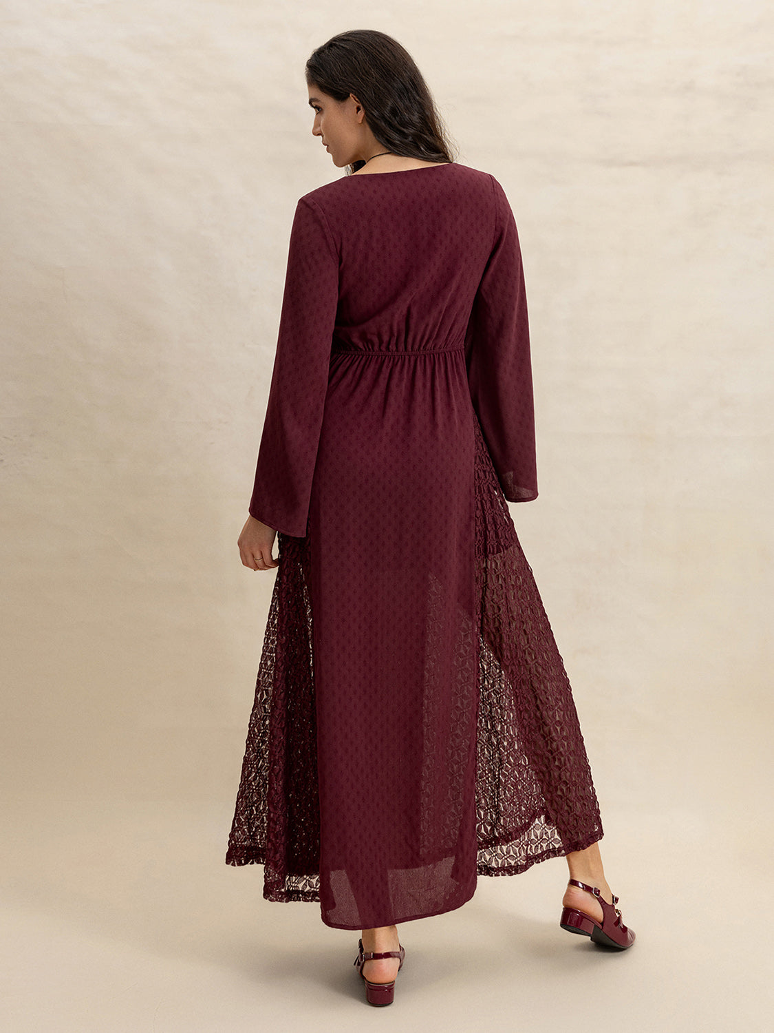 Long Sleeve Lace Midi Dress - View 7 | Lwiis