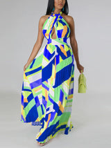 Halter neck pleated maxi dress with keyhole cutout - View 13 | Lwiis
