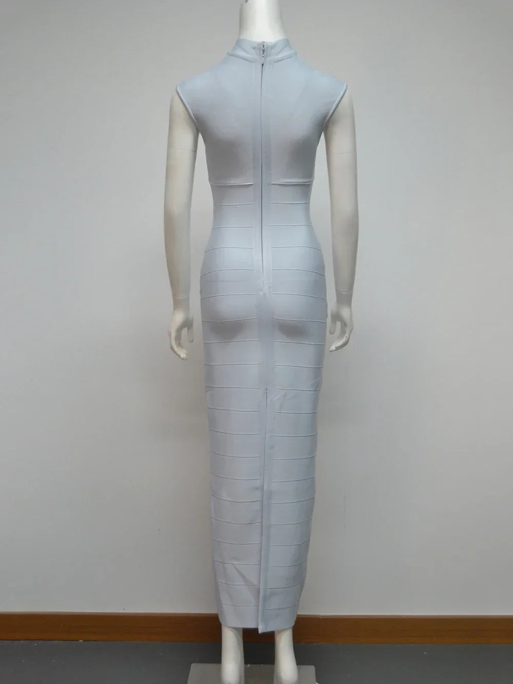 High neck knit maxi dress with ribbed texture - View 6 | Lwiis