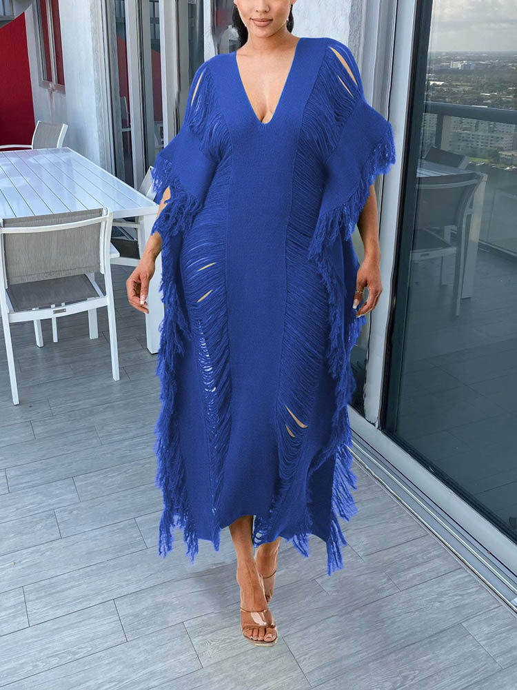 Knit Maxi Dress with Fringe Detailing - View 26 | Lwiis