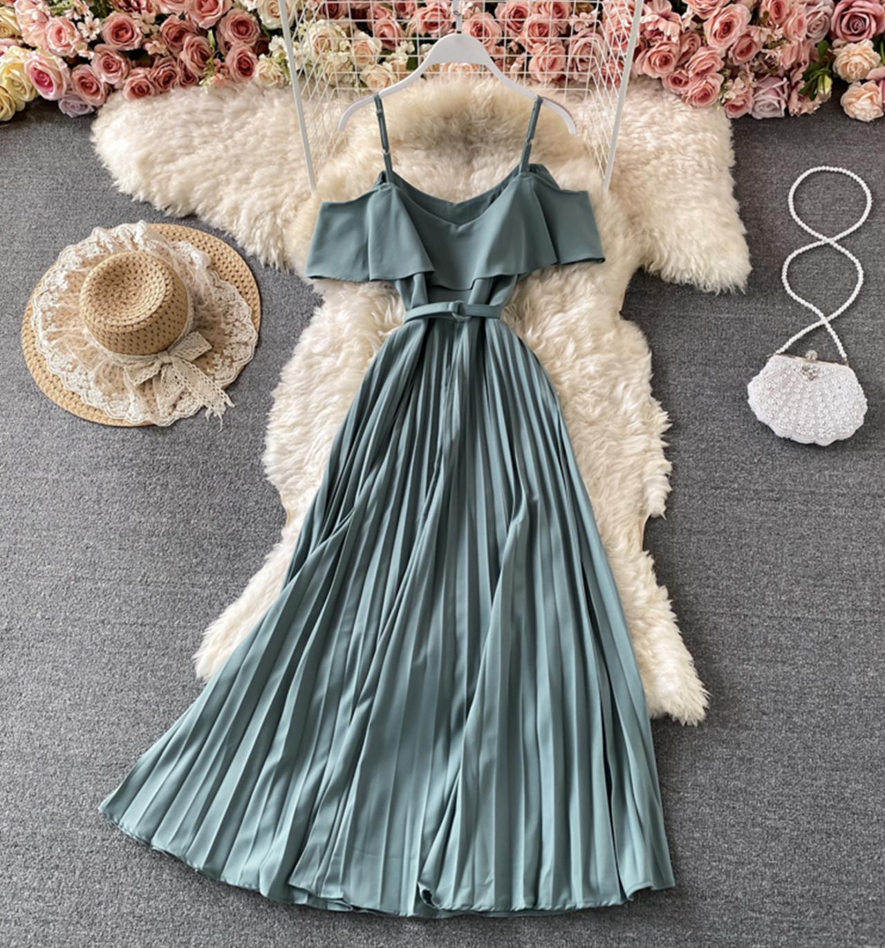 Off shoulder flowing A-line maxi dress - View 10 | Lwiis