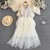Elegant sleeveless A-line lace maxi dress with V-neckline and tiered tulle skirt - View 7 | Lwiis