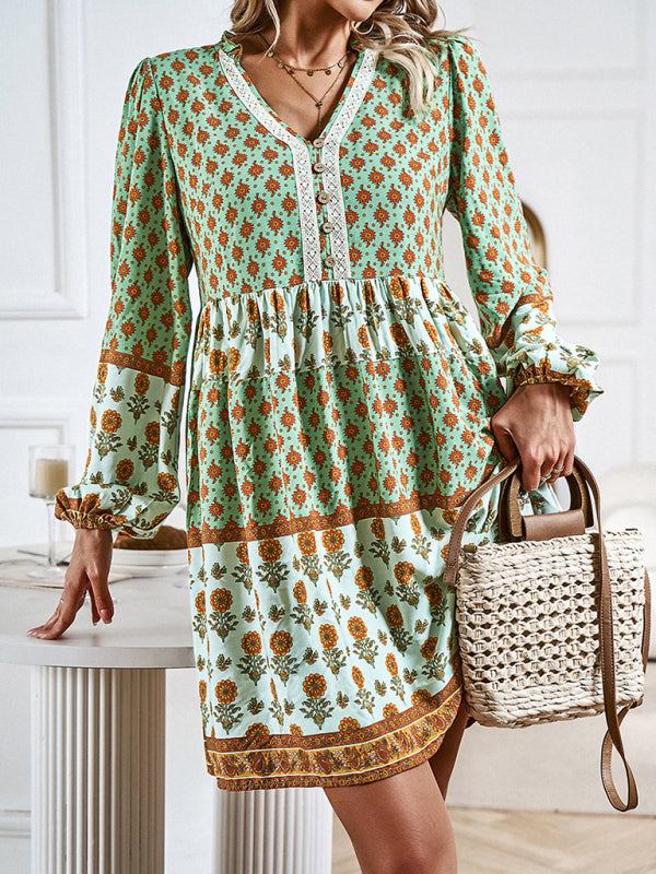 Bohemian floral print midi dress with tiered skirt and bell sleeves - View 14 | Lwiis