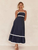 Spaghetti strap maxi dress with square neckline and scalloped trim - View 11 | Lwiis