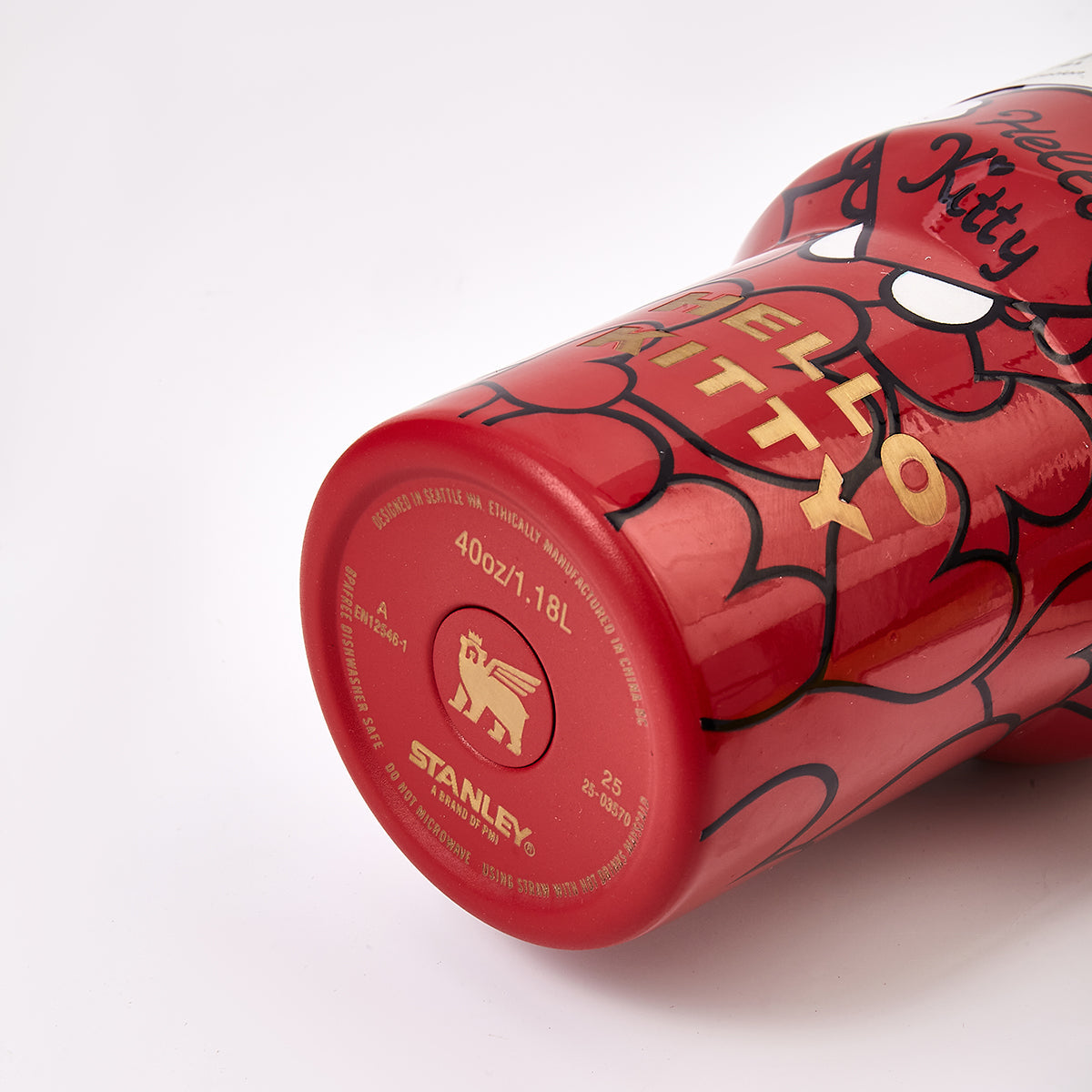 Stanley x Hello Kitty Sweet Hearts Glitter Tumbler - View 8 | Lwiis